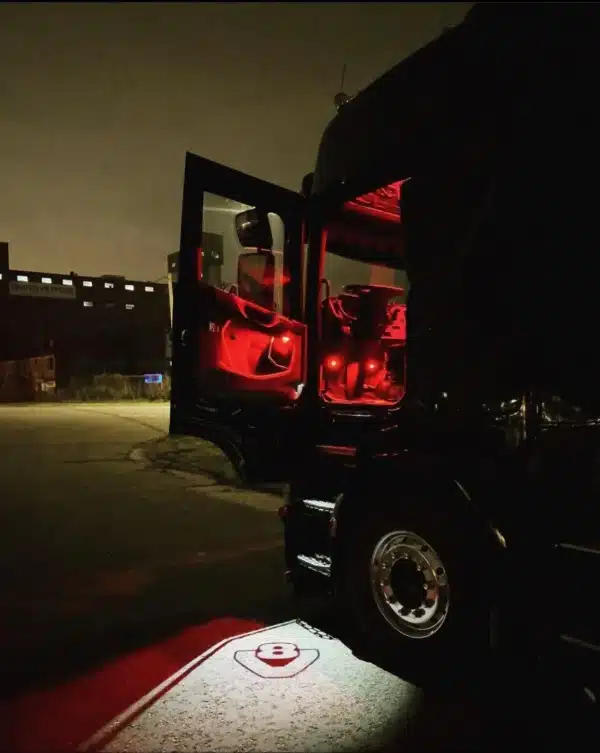 Scania NextGen inngangsbelysningen (sett) - Bilde 4
