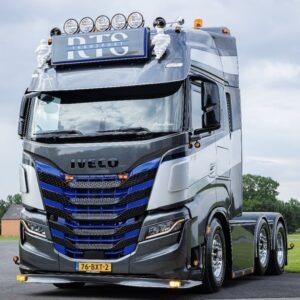 Solskjerm til Iveco S-Way