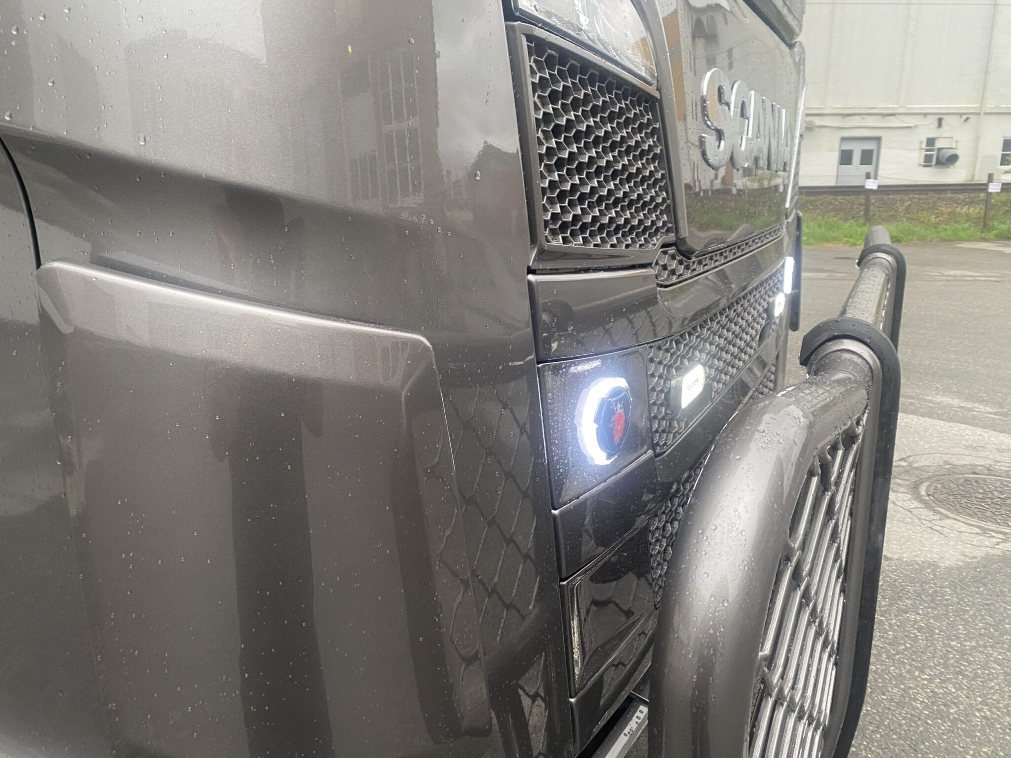 Mørelys Juluen med flashlampe. Hvit/Gul/Rødt. - Bilde 3