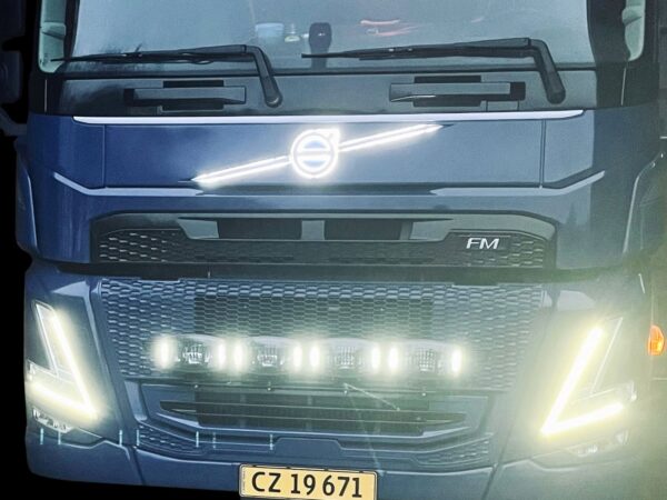 Bars LED lysbase Volvo 2020+ – Dobbelfarge - Image 7