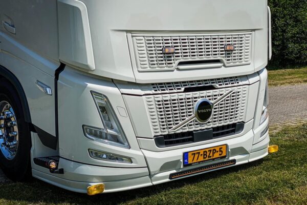 Turbo Truckparts Volvo FH Aero toppgrill